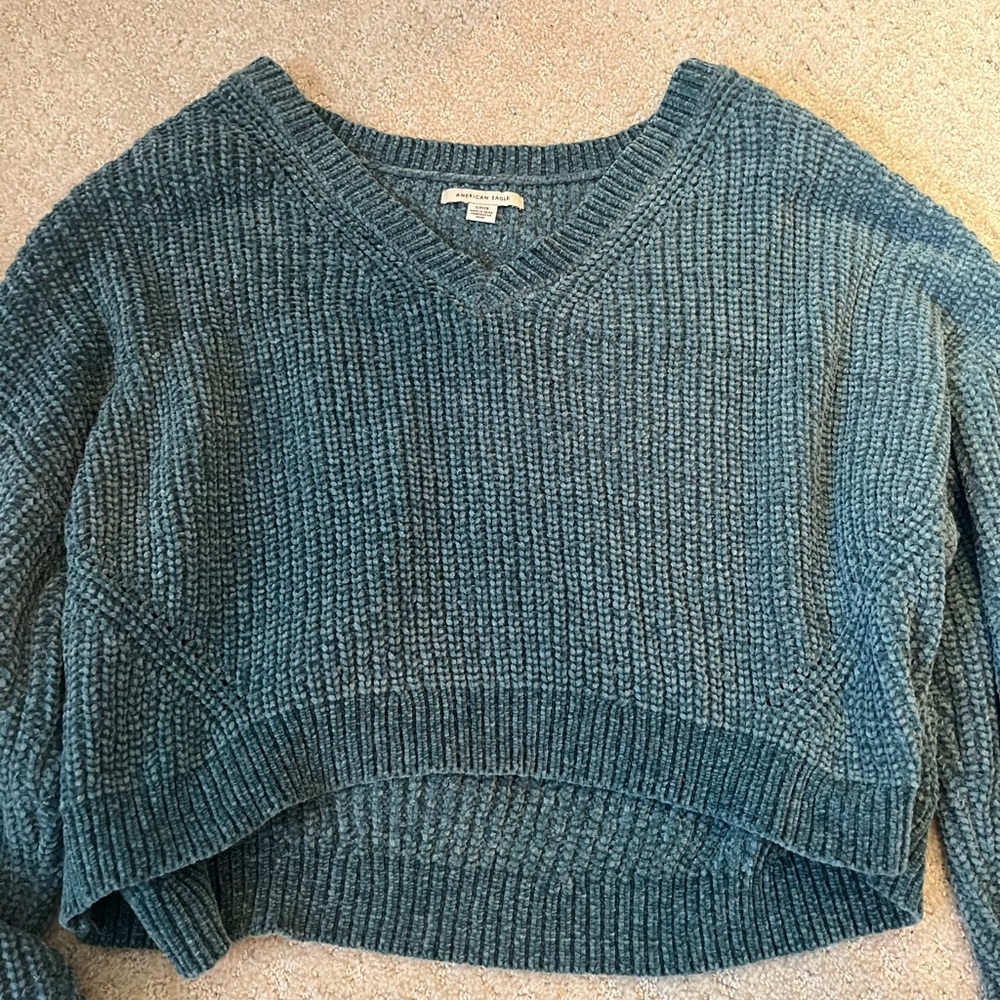 American Eagle sweater